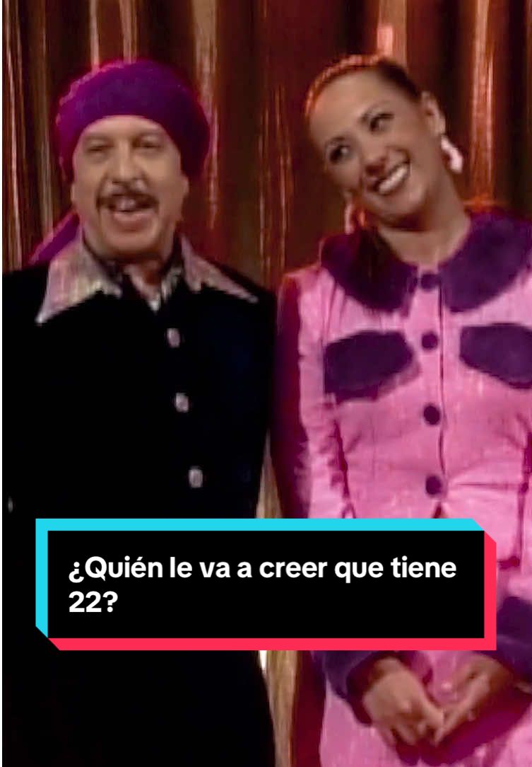 Federica tiene un gran poder de convencimiento 🤣 #LaFamiliaPLuche, #Comedia, #Humor, #DistritoComedia 🎭