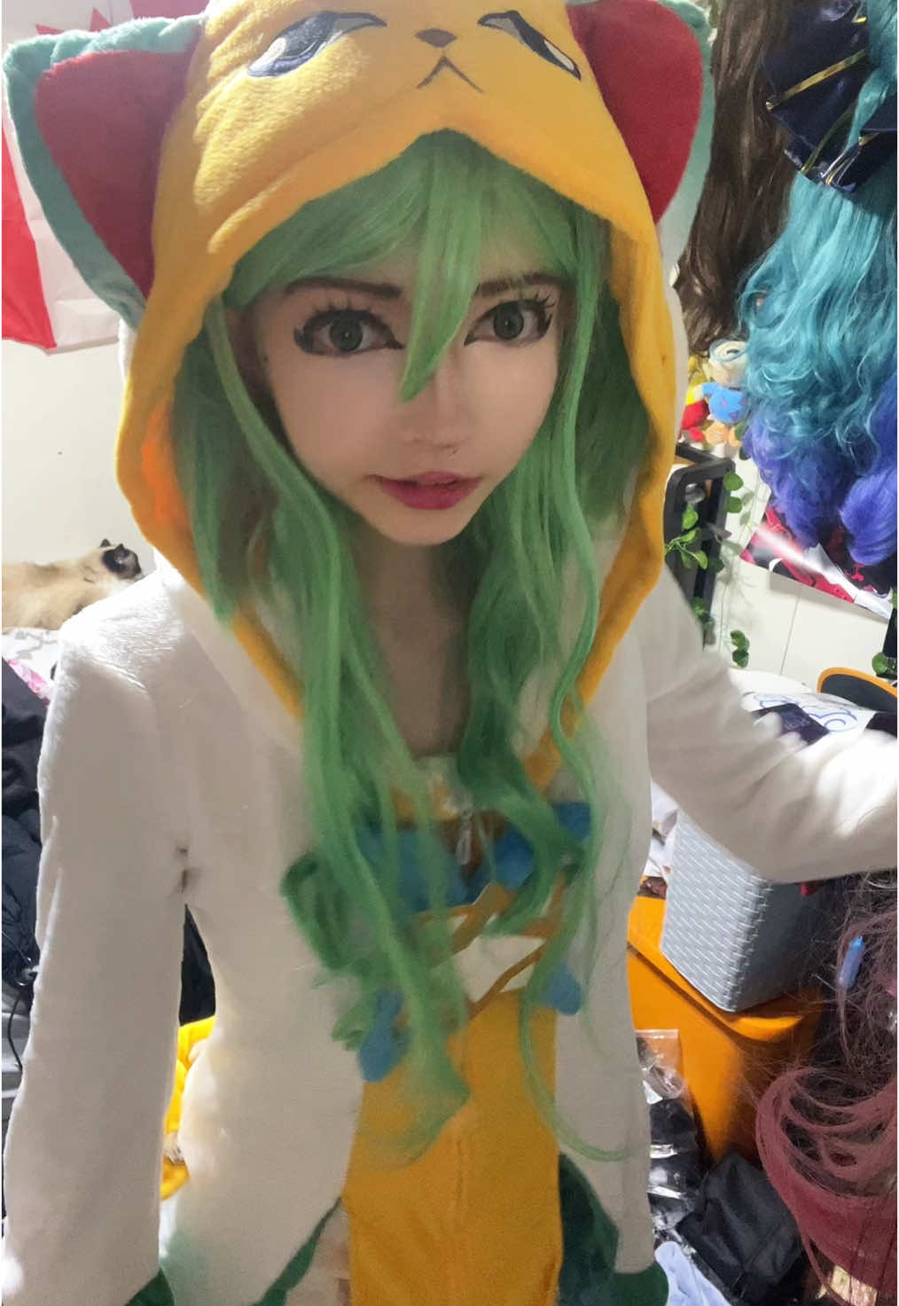 i try do soraka dance right after this video the ears broke but i’ll fix dw😞😞 #fyp #leagueoflegends #sorakacosplay #pajamaguardian  