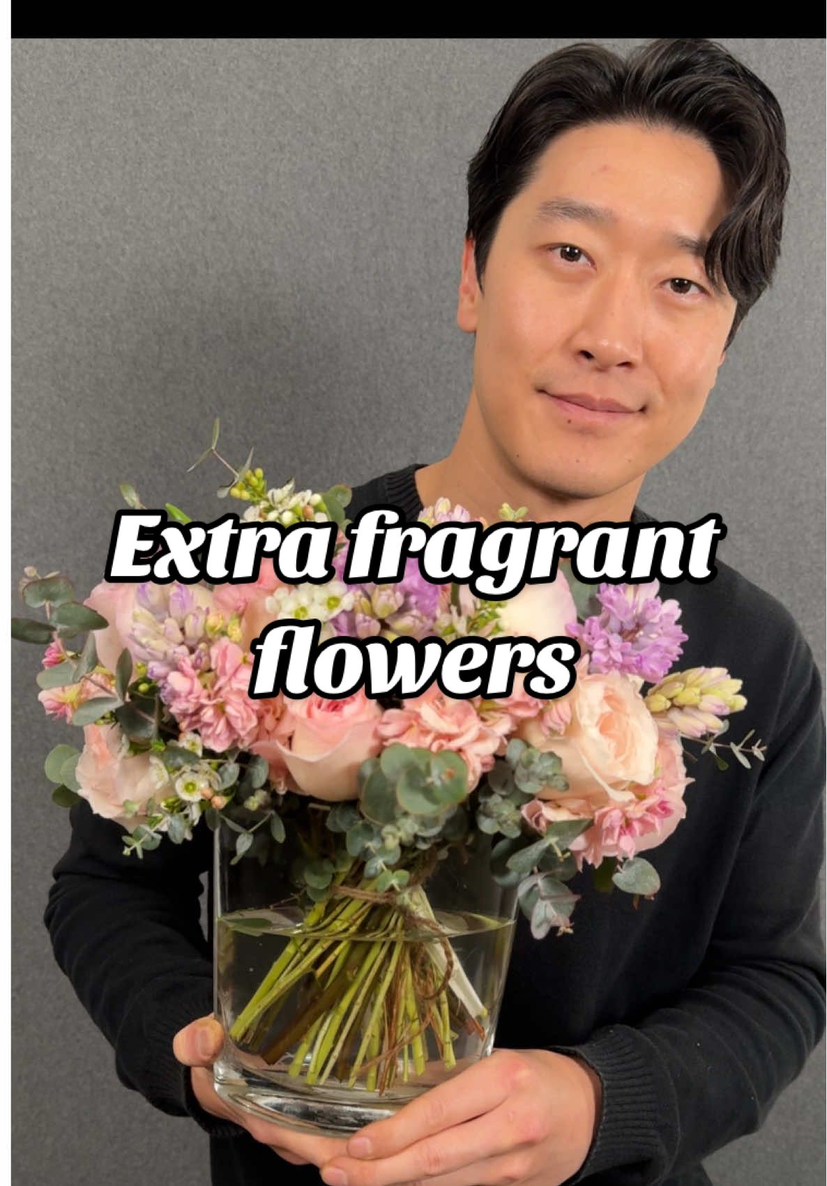 Helping the fellas with flowers 101: extra fragrant flowers #floraldesign #flowerarrangement #bouquet 