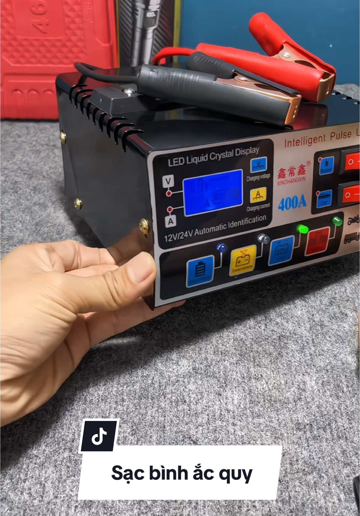 Sạc bình ắc quy tự ngắt xe máy ô tô 12v-24v. #sacbinhacquy #sacbinh12v #sacbinh24v #sacbinhxemayoto 