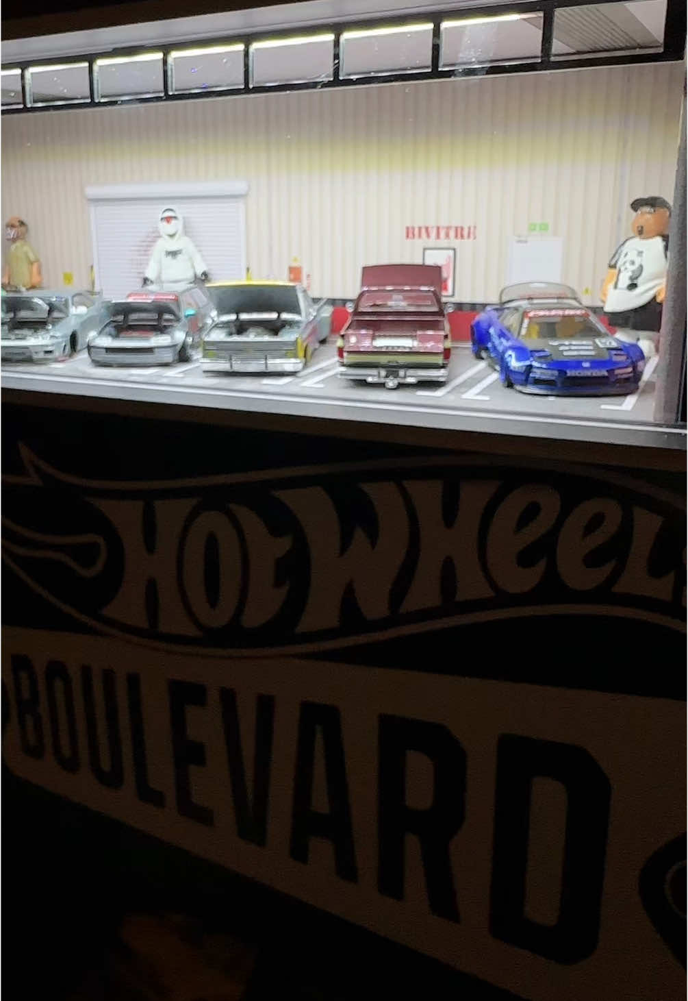 #hotwheel #diecastcollectors #hotwheelsupertreasurehunt #hotwheelhunting #hotwheelsfastandfurious #hotwheelsdumpbin #diecasthotwheels #diecasthotwheels #diecast #hunt 