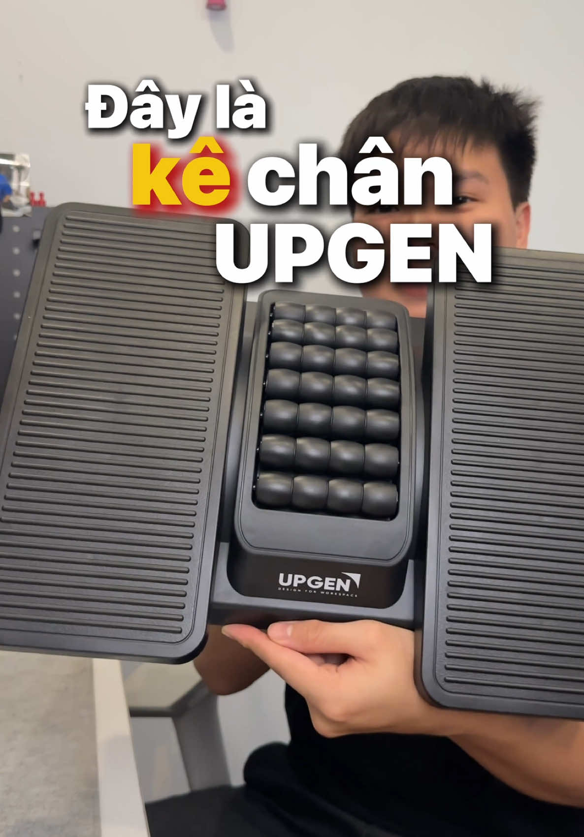 Phụ kiện này quá oke cho dân văn phòng như mình á anh em  #linhduyday #upgen #footrest #desksetup