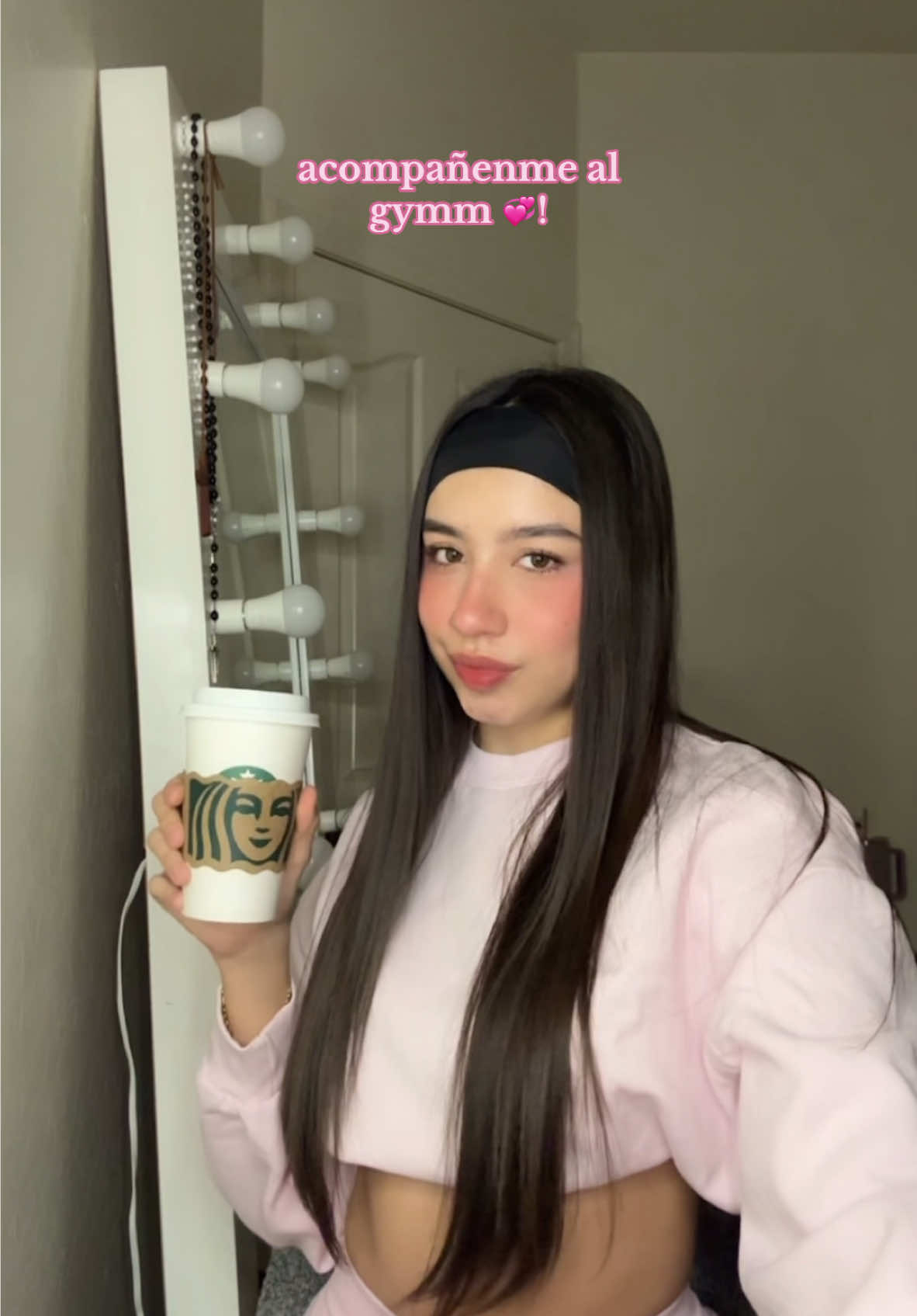 me estreso mi camarografo jajajsj 🙄🤳🤣 #gym #grwm #fyp #paratii 