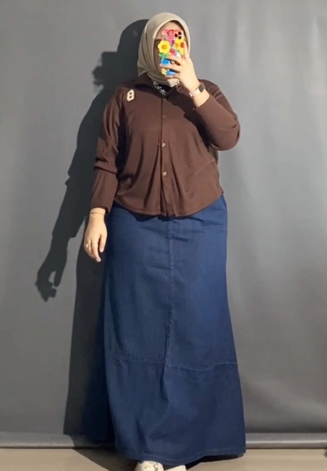 Ootd wanita jumbo bb 85 kg dengan rok jeans 😍🛒 #outfitwanita #outfitjumbo #outfitideas #ootdideas #fashiontiktok #fashionhijab #ootdideas #casuallook #fypp 