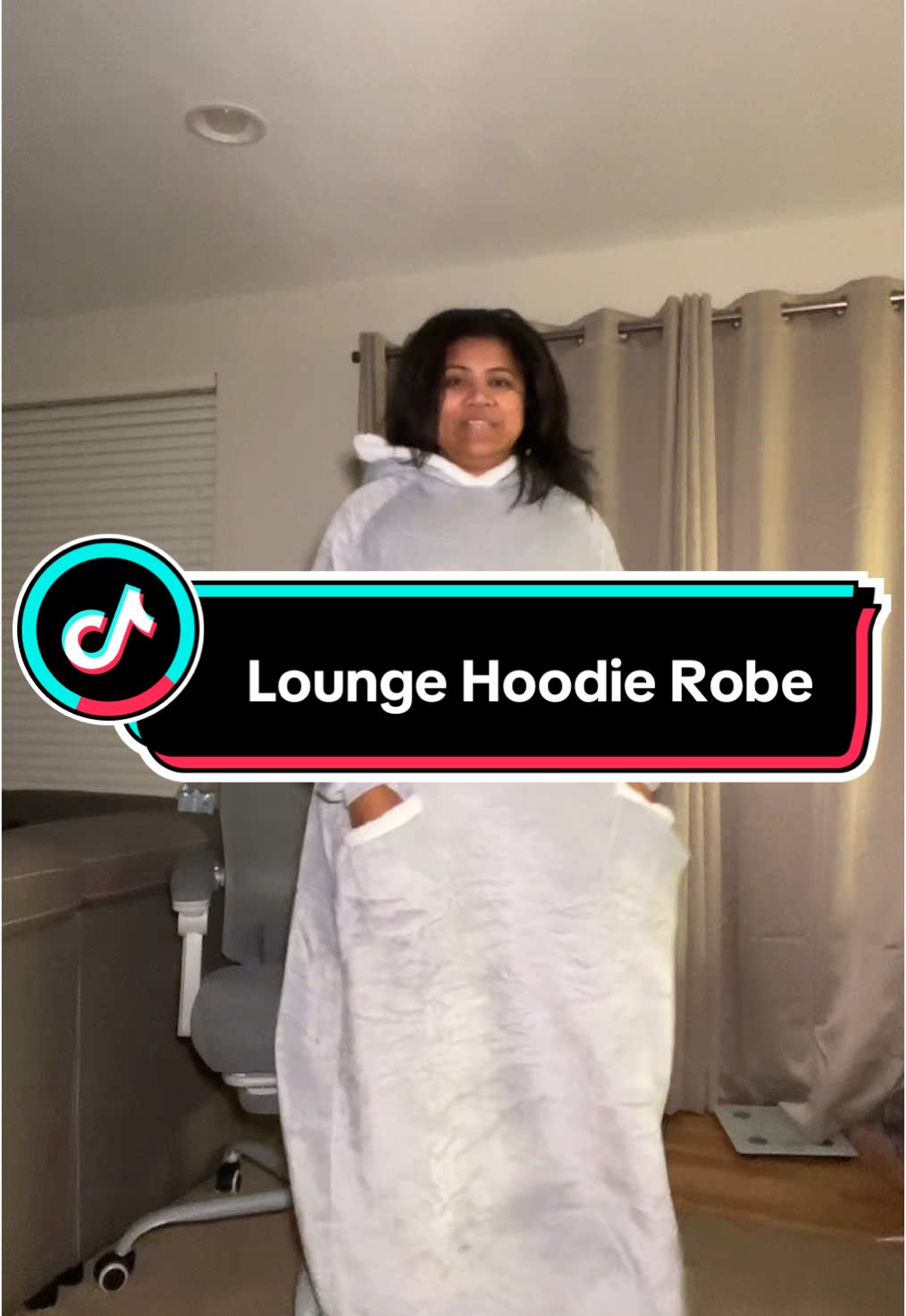 Lounge Hoodie Robe so comfy!  #lounge #hoodies #robe #comfy 