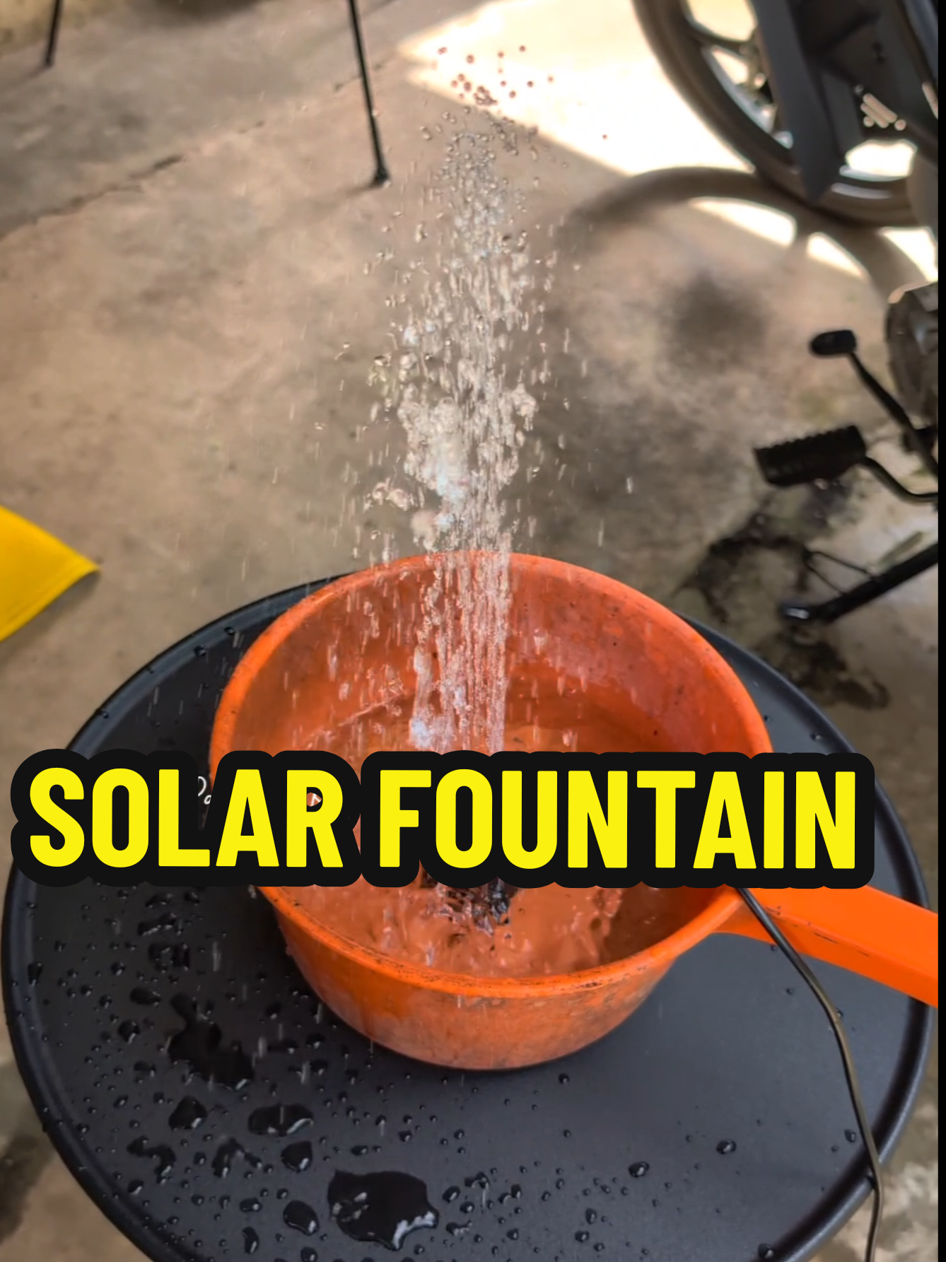 Water fountain SOLAR powered. Air pancut kuasa solar