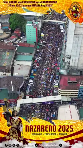 Dagsa ang debotong nag-aabang sa paligid ng Minor Basilica and National Shrine of Jesus Nazareno sa Quiapo, Maynila habang binabaybay ng andas ng Jesus Nazareno ang ruta ng Traslacion.  Inaasahang darami pa ang deboto sa lugar habang papalapit ang andas sa simabahan. #Nazareno2025 (📹: Quiapo Church/X) #abscbnnews #fyp #news