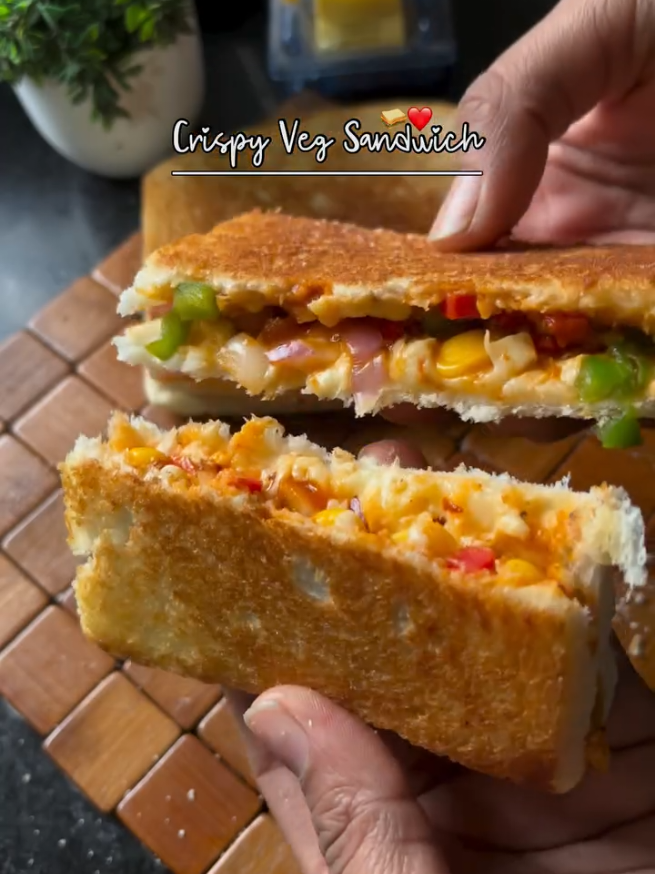 Crispy veg sandwich recipe #sandwich #sandwichrecipe #cooking #food #sandwiches #snacks 