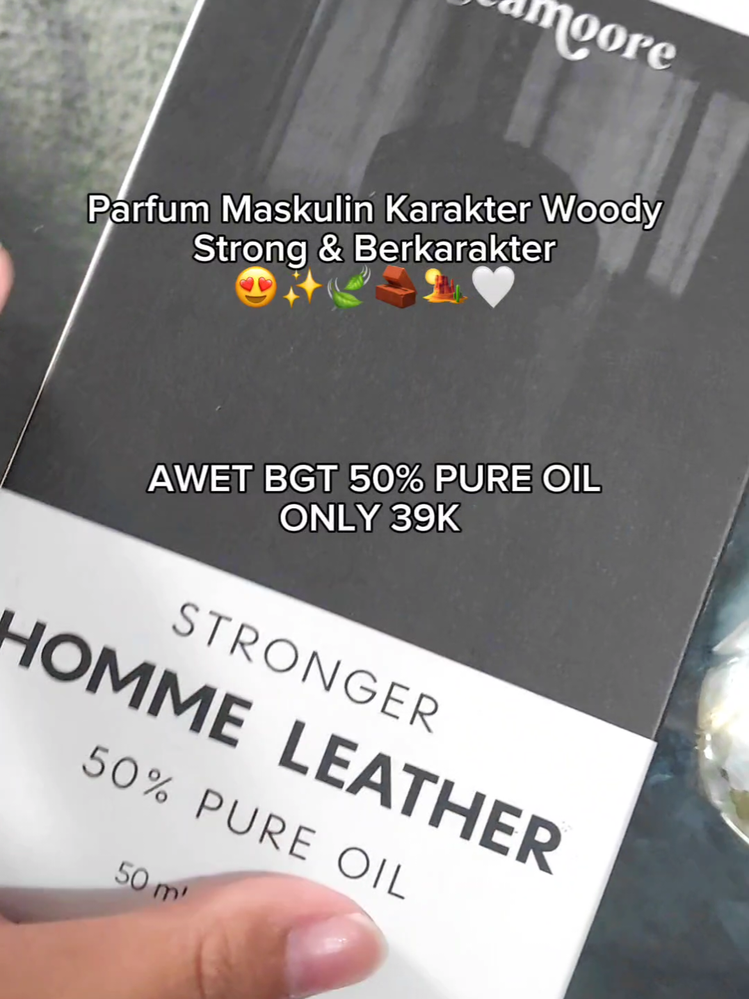 ini deep masculine bgt sih wanginya #hommeleather #geamoore #parfumcowok #parfumwoody #parfumleather #parfummaskulin #fyp #parfum #perfume #parfume #parfumtahanlama 