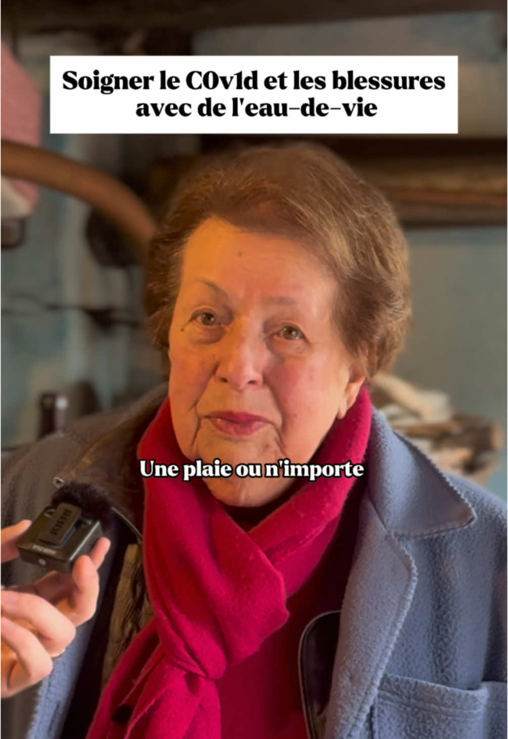 Irène, 92 ans 👑 Elle distille de l’eau-de-vie depuis 40 ans dans le sud de l’Alsace. Je l’ai rencontré à l’ @Écomusée d’Alsace 🥨 où elle y transmet son savoir-faire et vend son schnaps. Nous avons discuté des traditions liées à l’eau-de-vie, comment elle était consommée et même son aspect « médicinal » 🥃💉 #schnaps #eaudevie #gnole #alcool #traditions #gastronomie #gastronomiefrancaise  Merci à l’écomusée de m’avoir ouvert ses portes et pour l’accueil chaleureux des bénévoles que j’ai croisé.