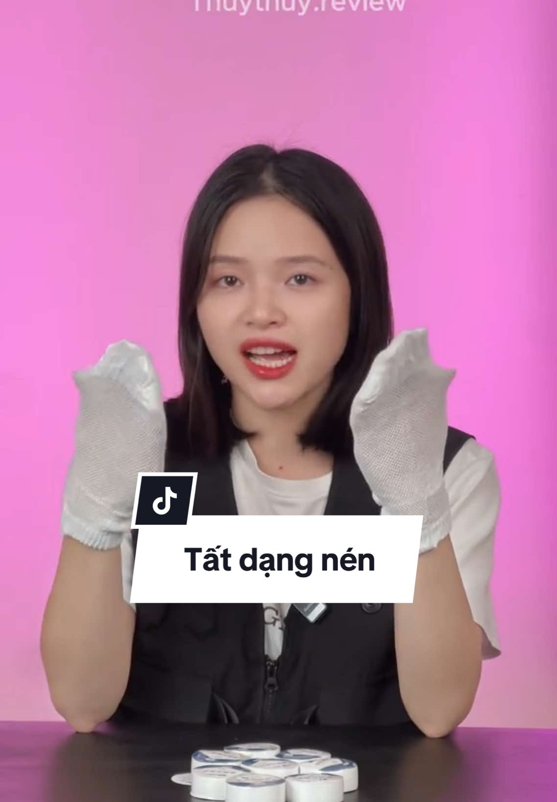 Tất vớ dạng nén có xịn ? ##thuythuyreview #review #tatvo