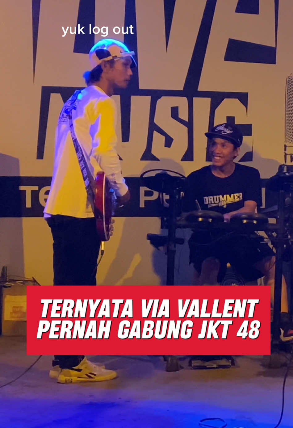 SAYANG X JKT 48#teraspelangi #livemusic #cakepband #bandhumor 