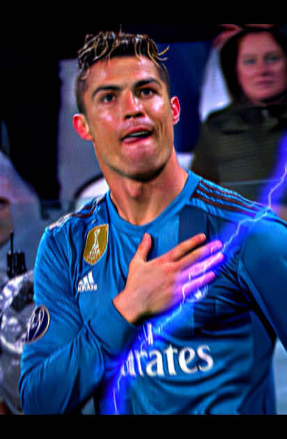 Ib:@𝖒𝖆𝖗𝖙𝖔.𝖚𝖙𝖉   . #ronaldo #football #foryoupage #4K #aftereffects #edits #slazeraep #viral