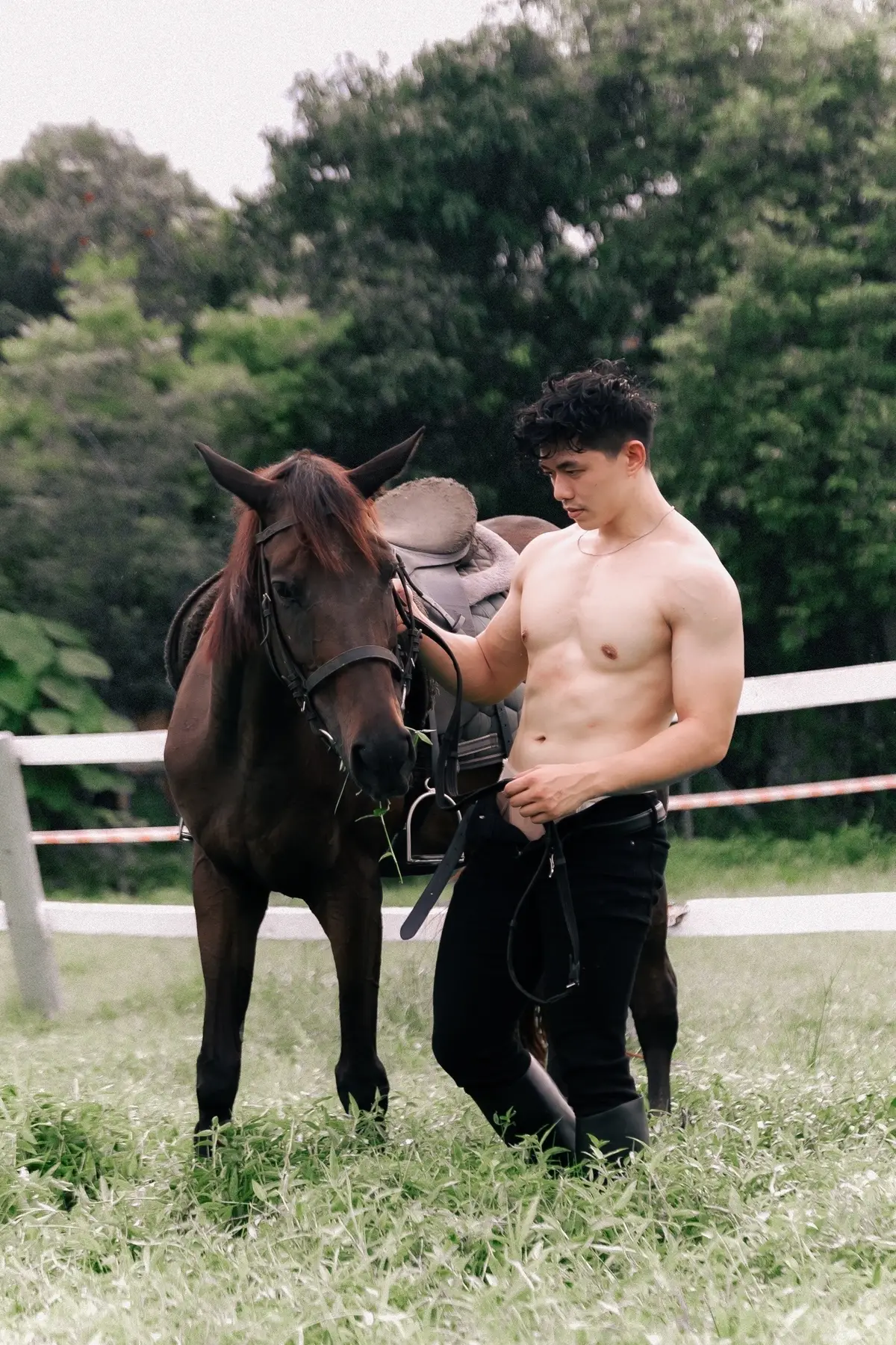 Had an unforgettable ride with you, Liza… 🐴 you’re such a good girl. Can’t wait to saddle up again soon and make memories 🖤 🐎  #wildandfree #saligiamen #horsebackriding #horselover #equestrianstyle #riderlife #horsepower #equestrianlife #saddleup