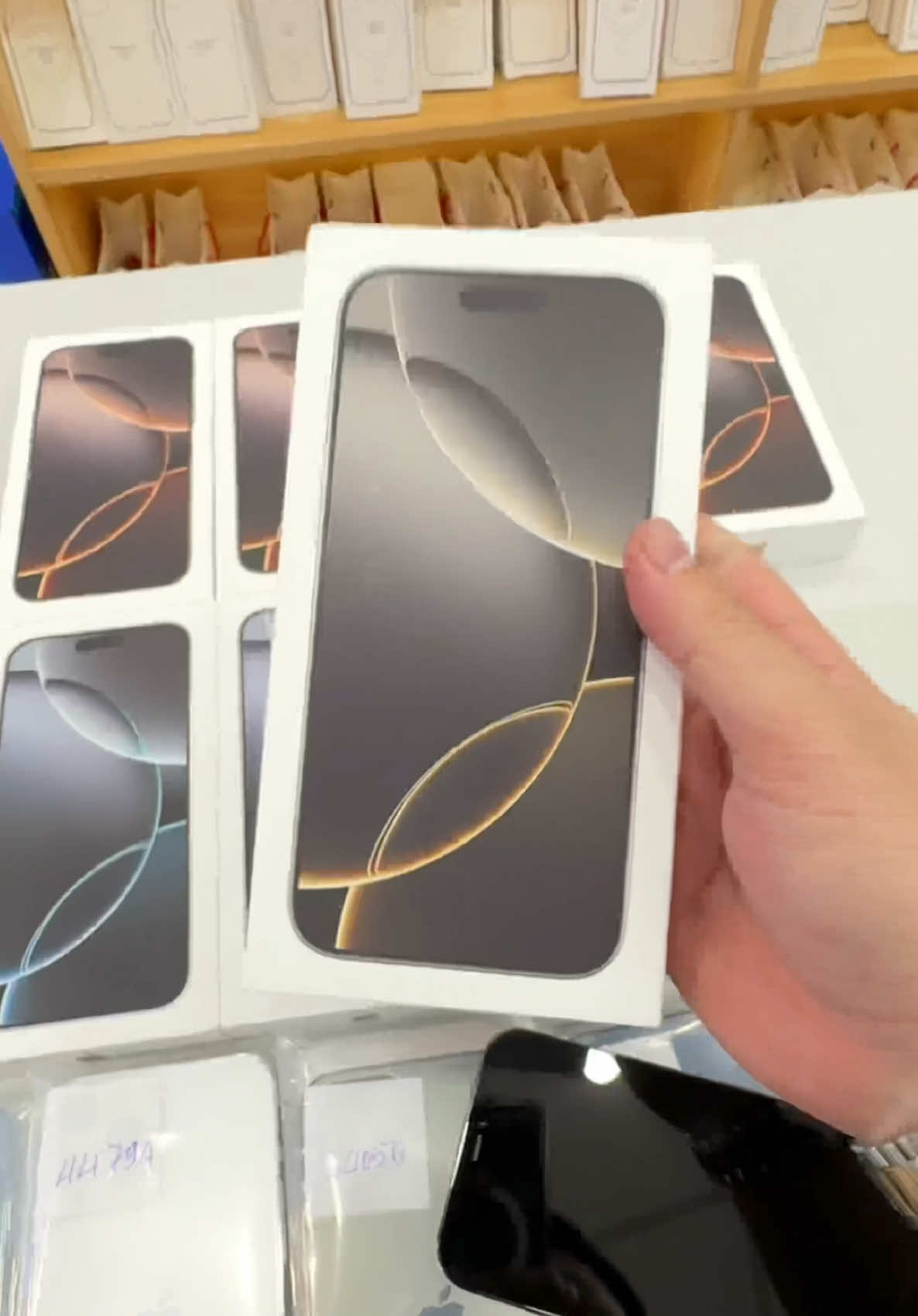 Tiếp tục shop em đã về IPhone 12 Pro Max 128GB & 256 512GB và IPhone 16 Pro Max New Seal 100% LL/A tất cả Màu điều bằng zá 29M5 tại Gia Định Mobiles #giadinhmobiless  #giadinhmobiles1 