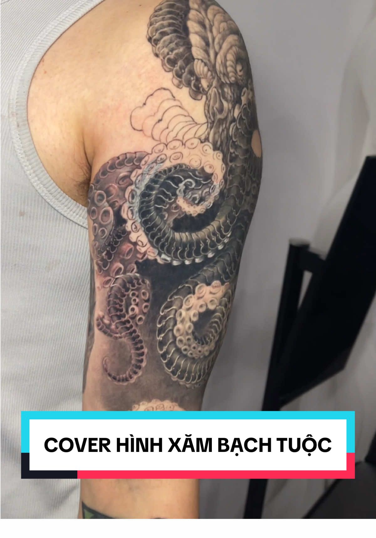 Trả lời @ronnie đau thì mới gần năm mới qua xăm buổi tiếp theo bạn ạ 🤣 #tattoo #xuhuong #fyp #tiktok #yeunghethuat 