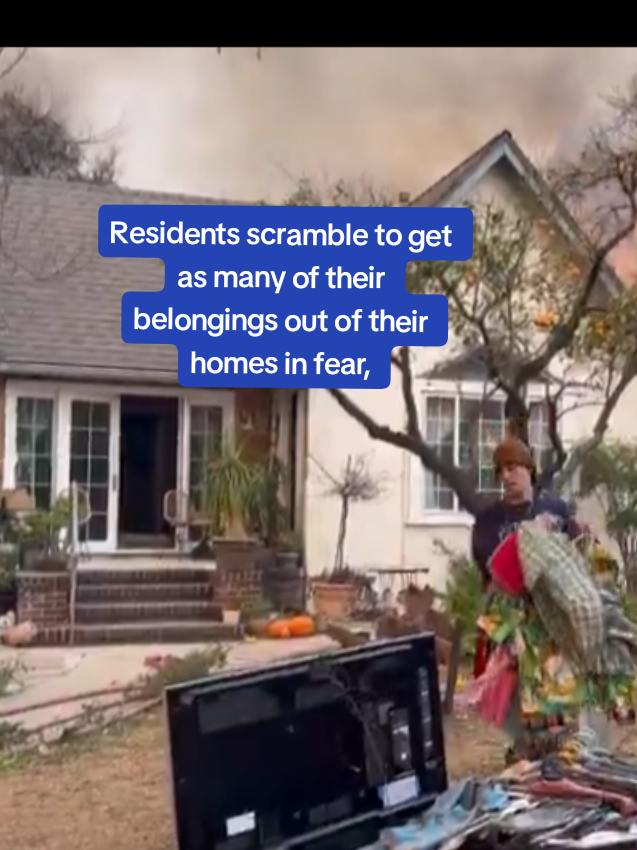 Residents scramble to get as many of their belongings out of their homes in fear, their house might be next.   #wildfire #eatonfire #palisadesfire #LosAngeles #PalisadesWildfire #SunsetFire 