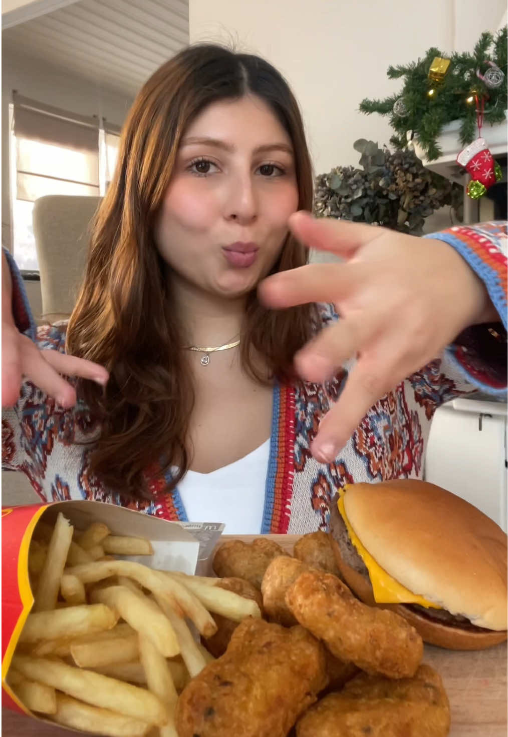 Mcdonald’s mukbang😍👀 #foryouu #mcdonalds #asmr 