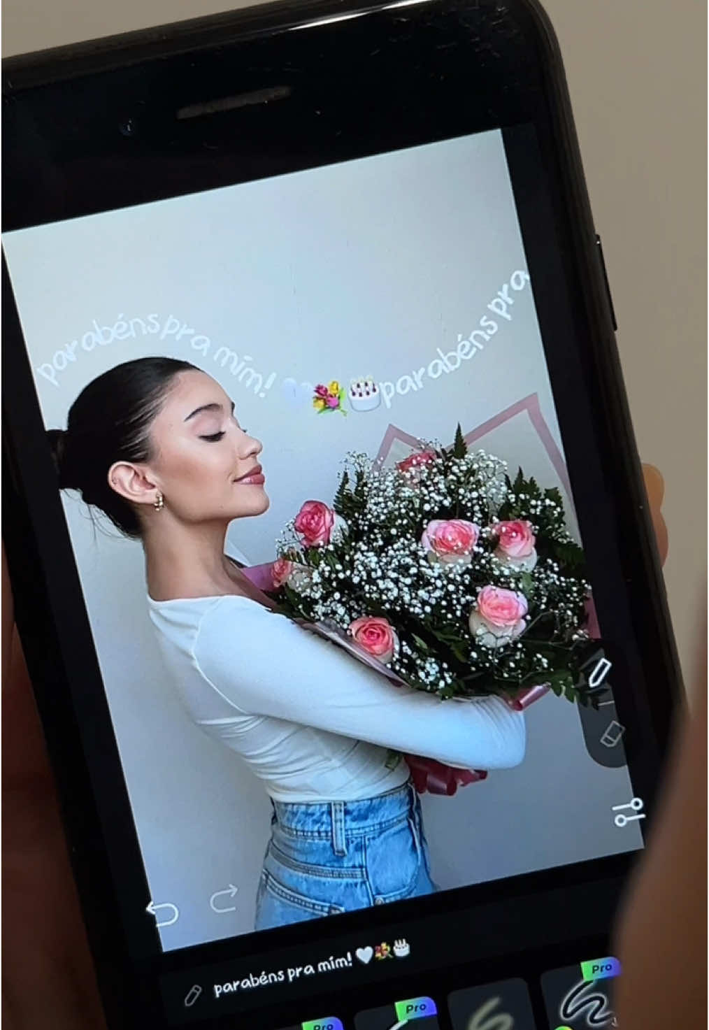 dica fácil pra deixar os storys mais lindos e especiais, besties 💕📱 lembrando que o epik tem 7 dias grátis @epik.br 💌  #epikapp #pinceldetexto #pincel #texto #ideiadestory #dicadestory #storiescriativos #itgirl #girlygirl #girly #publi 