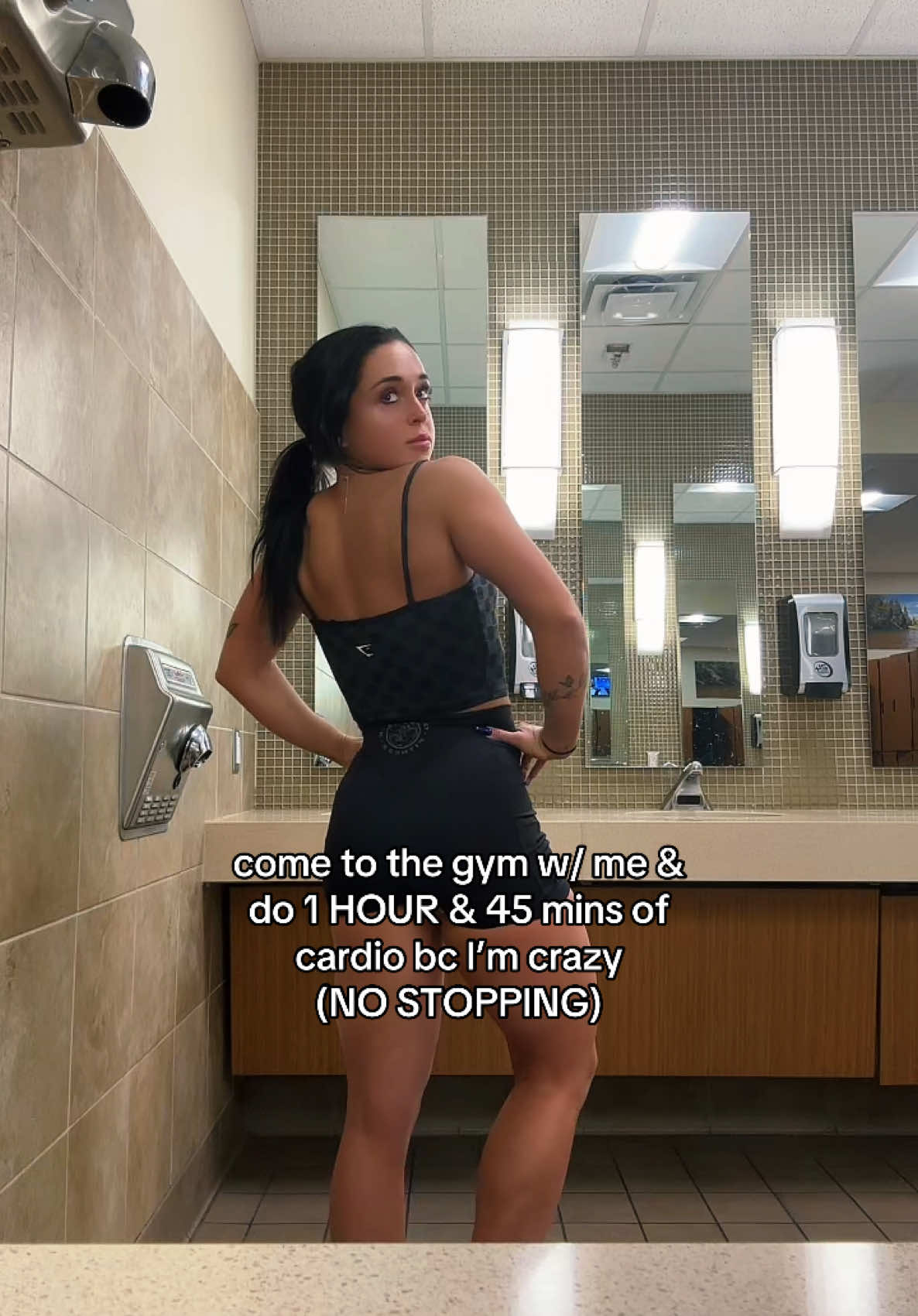 1 hour elliptical & then 45 mins on the stair master 🥰 #fyp #foryou #relatable #girls #trending #viral #foryoupage #Fitness #fakebody #motivation #GymTok #gym #workout #cardio #routine #girlswholift #Vlog 