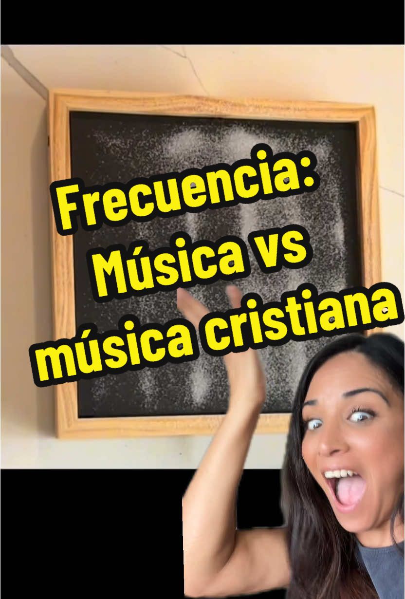 Frecuencias: música secular va música cristiana @kaypodgee.  