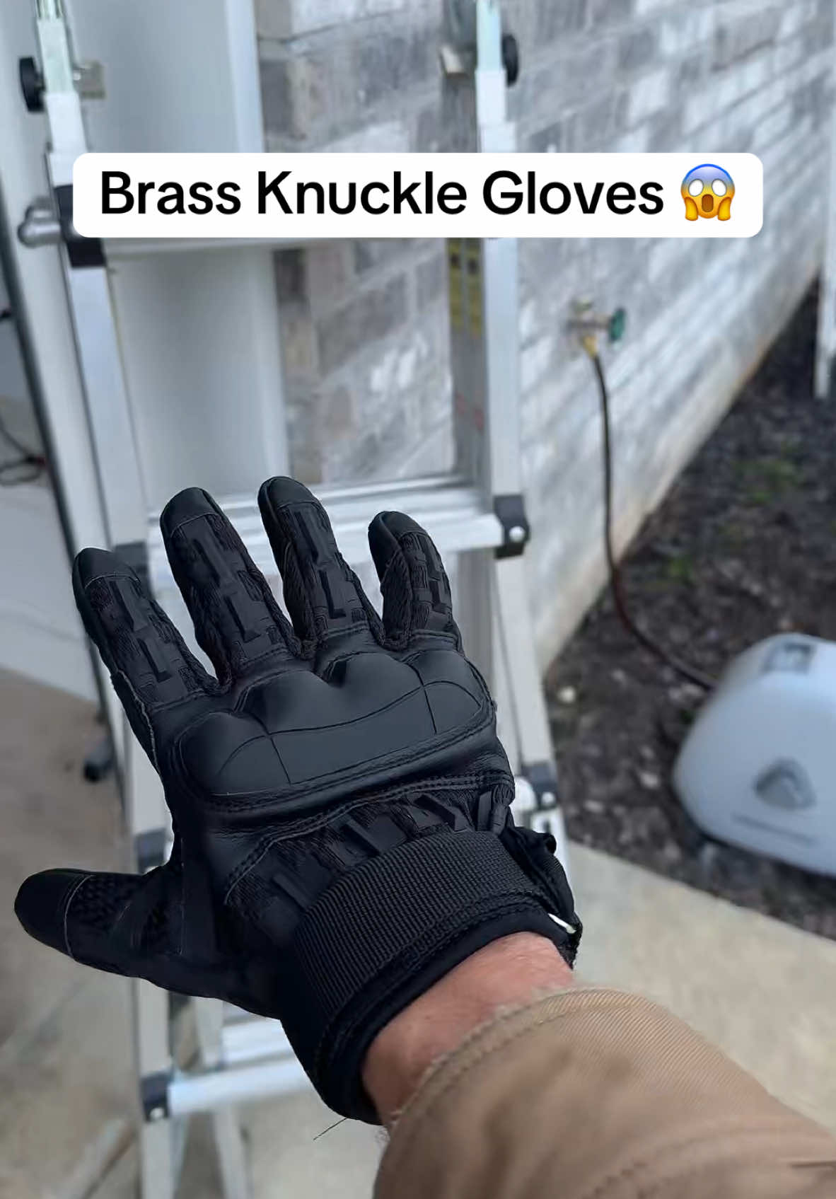 These multi-use gloves can handle just about anything. #gloves #wintergloves #construction #contractor #mechanic #motorcycle #tiktokshopfinds 