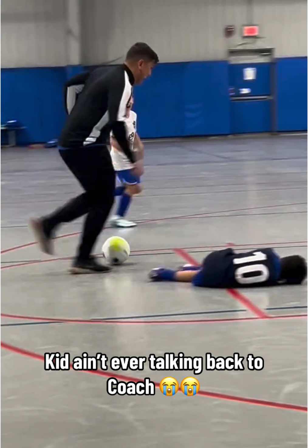 Teammates are going to be showing him this clip for a long time 😂😭 (Coachvinnykupp/IG) #Soccer #crossedup #coach #futbol 