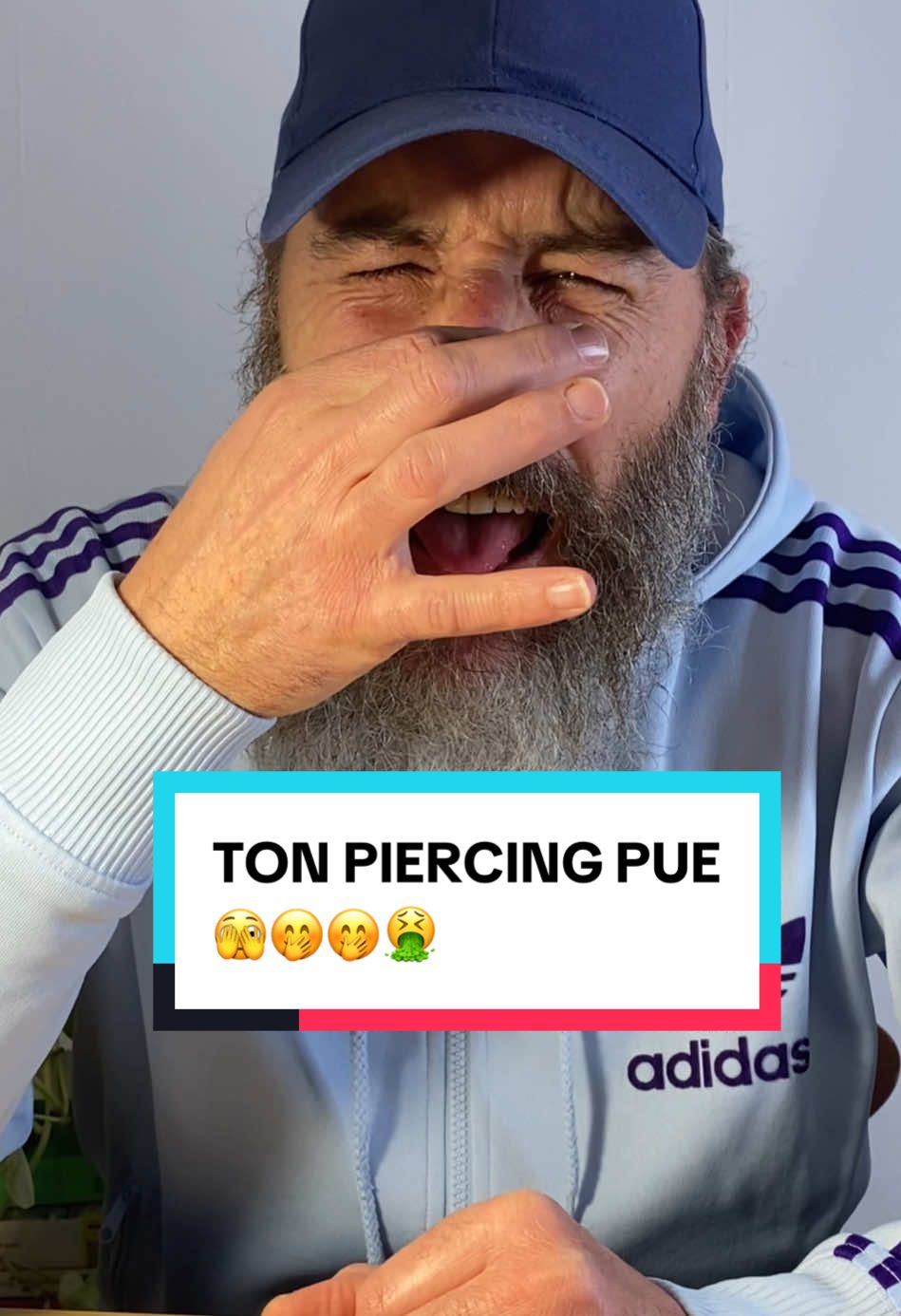 Ton piercing pue ! 🫣🤭🤮 #piercing #PourToi #piercingtok 