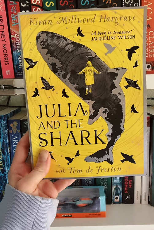 I have such high hopes for this book #currentlyreading #juliaandtheshark #middlegradebooks #illustratedbooks 