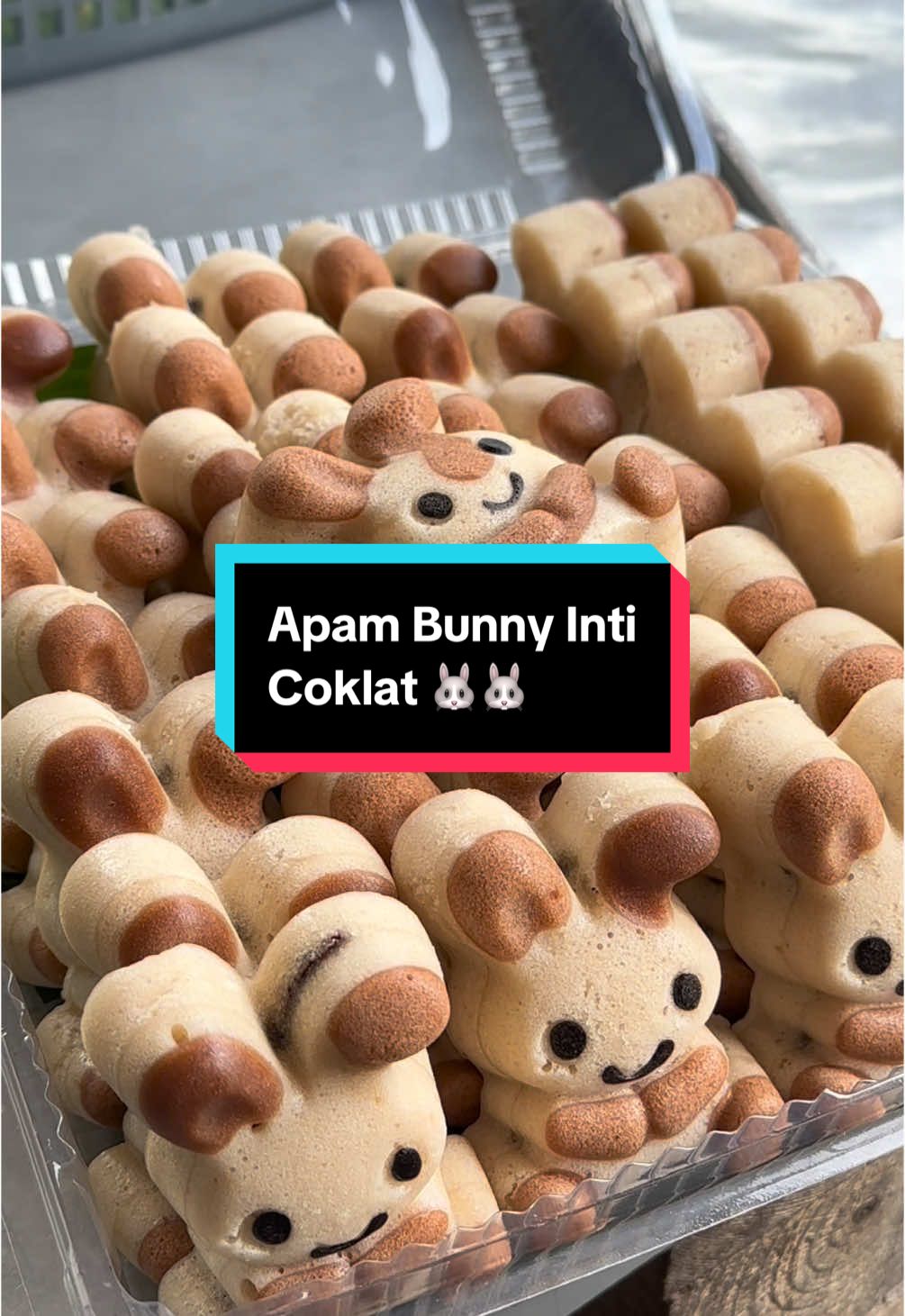 ANOTHER DAY ANOTHER APAM BUNNY 🐰🐰 #kuihmuih #kuihmelayu #kuihtradisional #kuihbugis #kotakinabalu #kkcity #bki #fyp #foryou #foryoupage #fyyyyyyyyyyyyyyyy #fyyyyyyyyyyyyyyyyyyyyyyyyyyyyyyyyyy #fypシ゚ #fypシ #manisan #anekaapam #apambunny #staysweetkk 