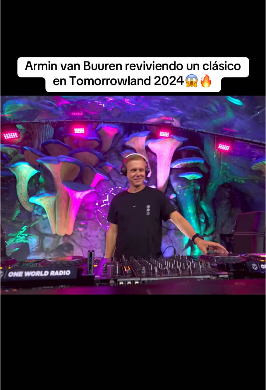 Armin van Buuren Jugando children de robert miles en Tomorrowland 2024😍😱🔥 @Tomorrowland @Armin van Buuren #electronicmusic #tomorrowland2024 #arminvanbuuren #musicaelectronica #viral #children #classico #edm #parati #trancemusic #tomorrowland #belgium #fyp #rave