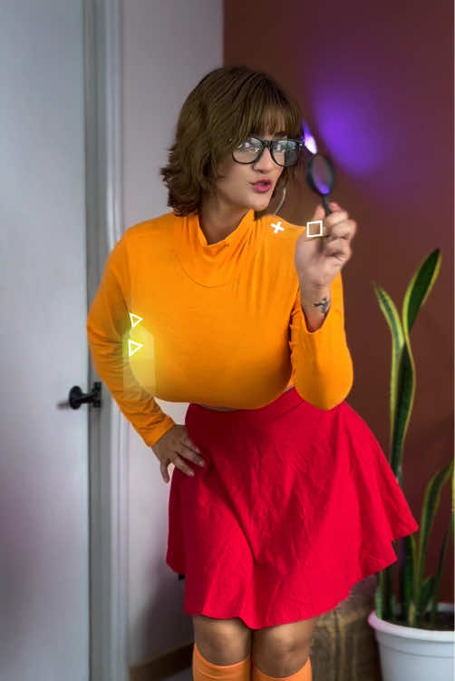 Scooby do where are you 👀 #cosplaytransition #fypage #cosplaygirl #latinausa 