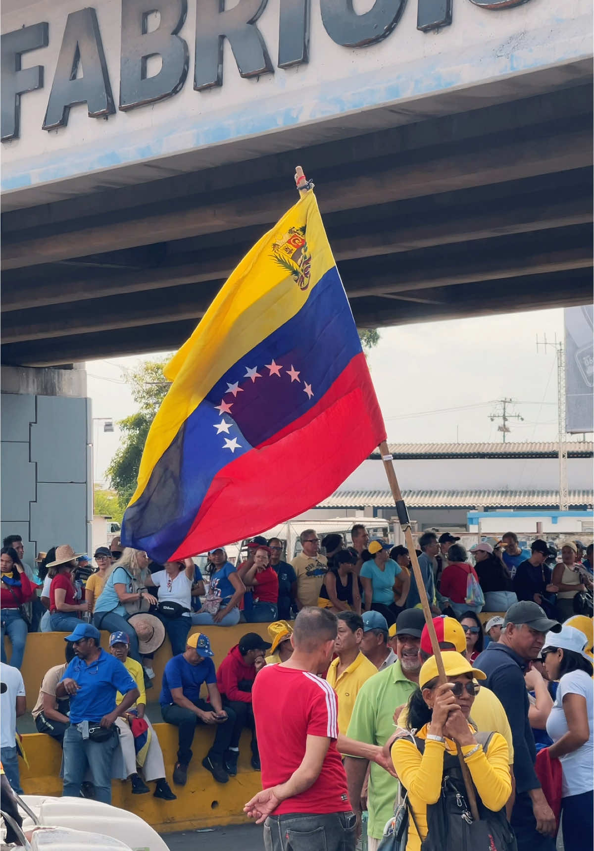 9 de enero - 2:00pm / Distribuidor “Frabricio Ojeda”  #venezuela🇻🇪 