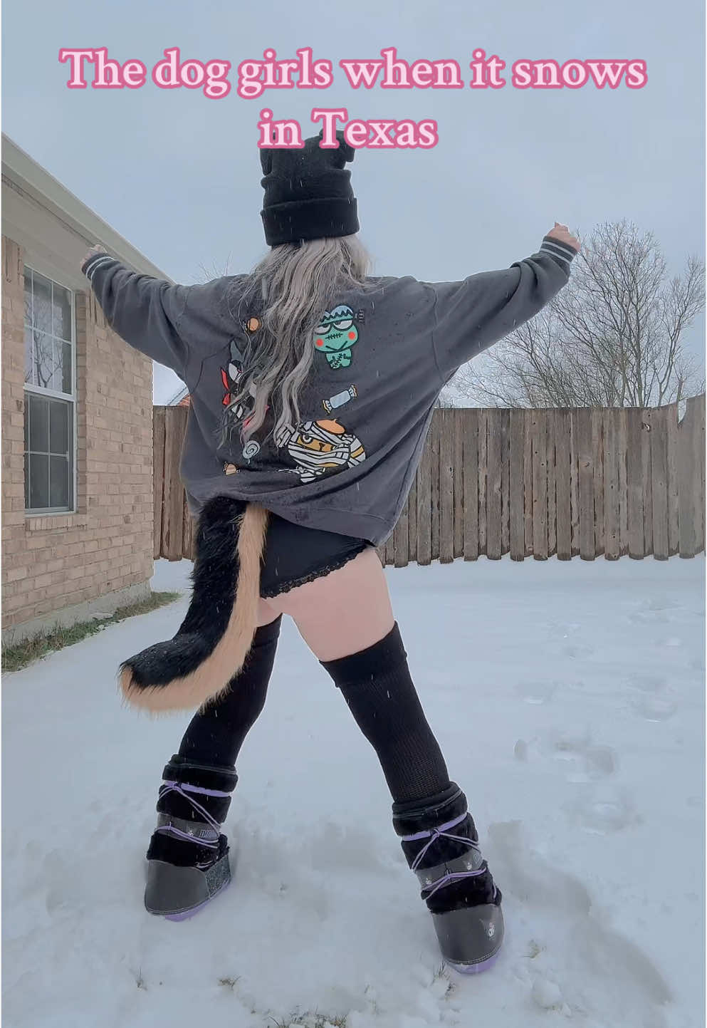 IT’S SNOWING TIME TO PLAY  #fypシ゚viral #puppygirl #snow #kemonomimi #airsoft 