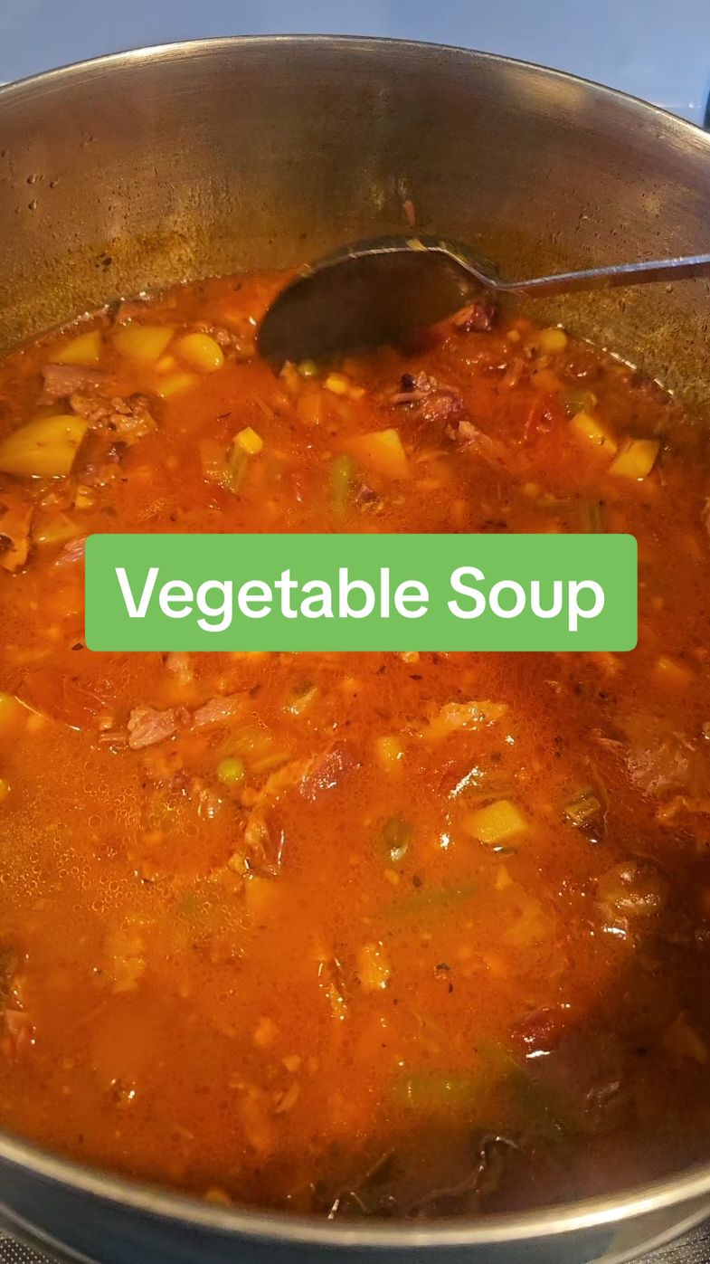 Vegetable soup for this cold winter chill #vegetablesoup #soup #soupseason #creatorsearchinsights 