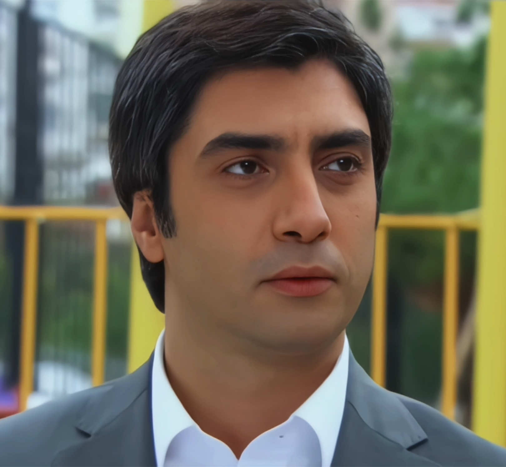 اول لقاء بين مراد وايبرو #وادي_الذئاب #مراد_علمدار #kurtlarvadisi #ميماتي_باش #fyp 