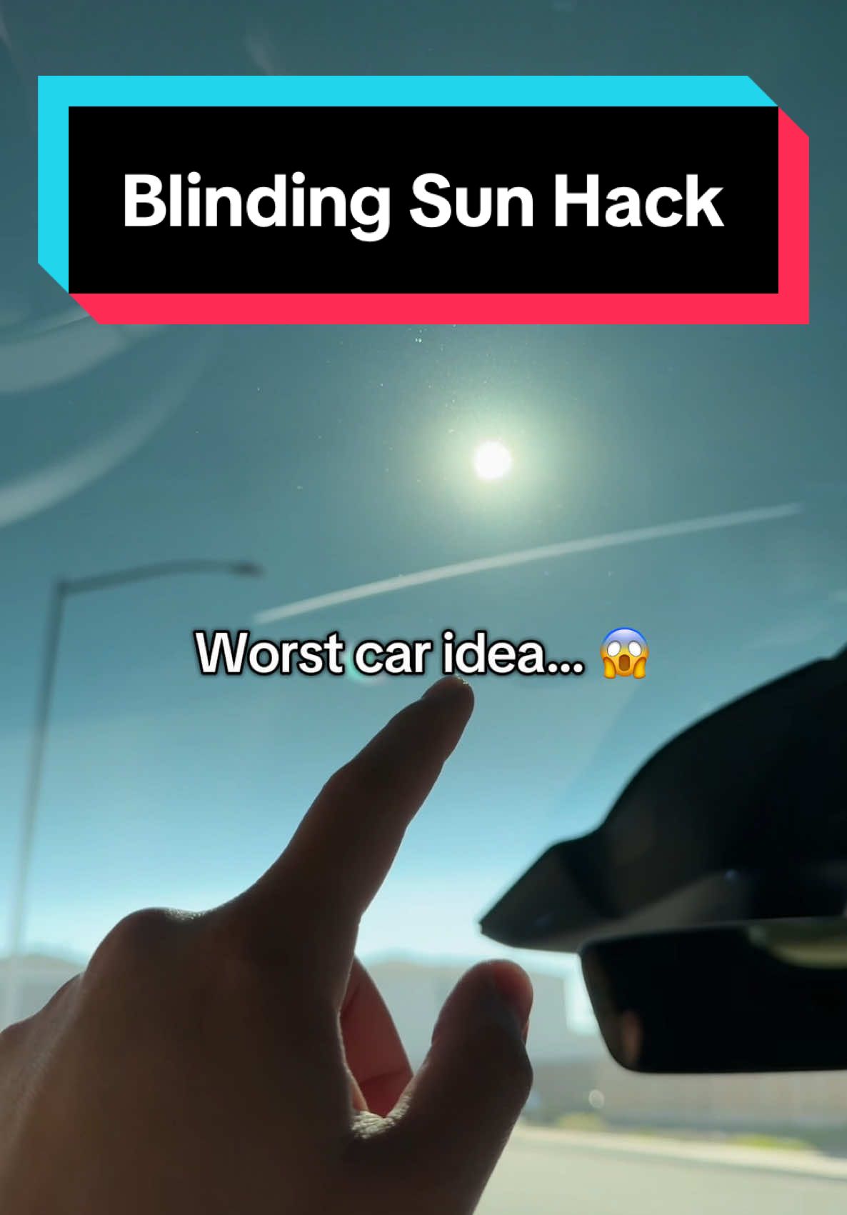 This is so useful 🤯 #sunvisor #sunvisorhack #sunblock #sunglasses #carhacks #ttslevelup #springfinds 