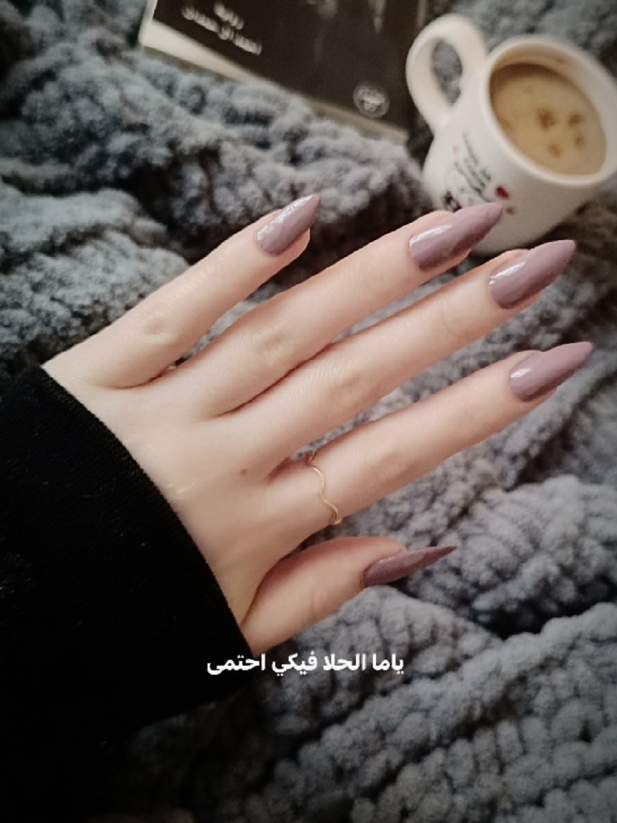 روحي سبقي نجوم السما✨ . . #ننوشه🎀 #نور #روحي_اسبقي_نجوم_السما #اكسبلور #اظافر_طبيعيه #CapCut #WelcomeWassouf 