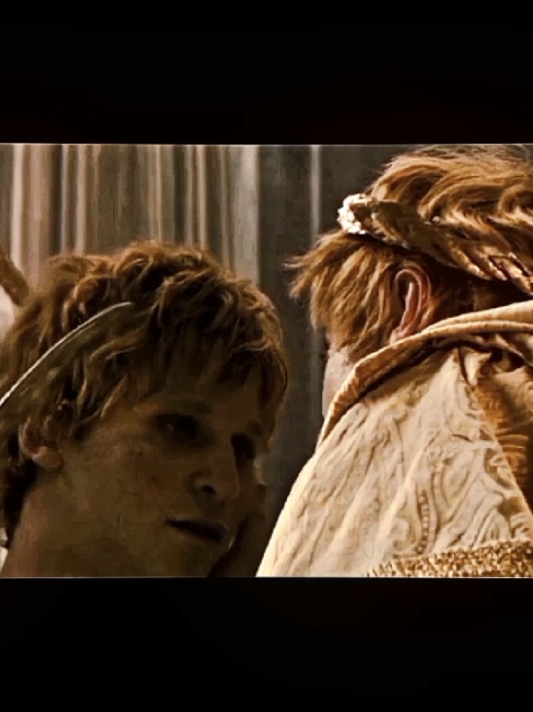 The last clip makes me want to rip my heart out of my chest. The way how Caracalla looked at his brother and Geta caressed him. don't talk to me. I cried like idiot // #emperorgeta #emperorcaracalla #emperorgetaedit #gladiator #gladiator2 #josephquinn #fredhechinger #josephquinnedit #eddiemunson #eddiemunsonedit #josephanthonyfrancisquinn #strangerthings4 #hellfireclub #fy #fyp #foryou #viral #mfrvxedm #xyzbca 