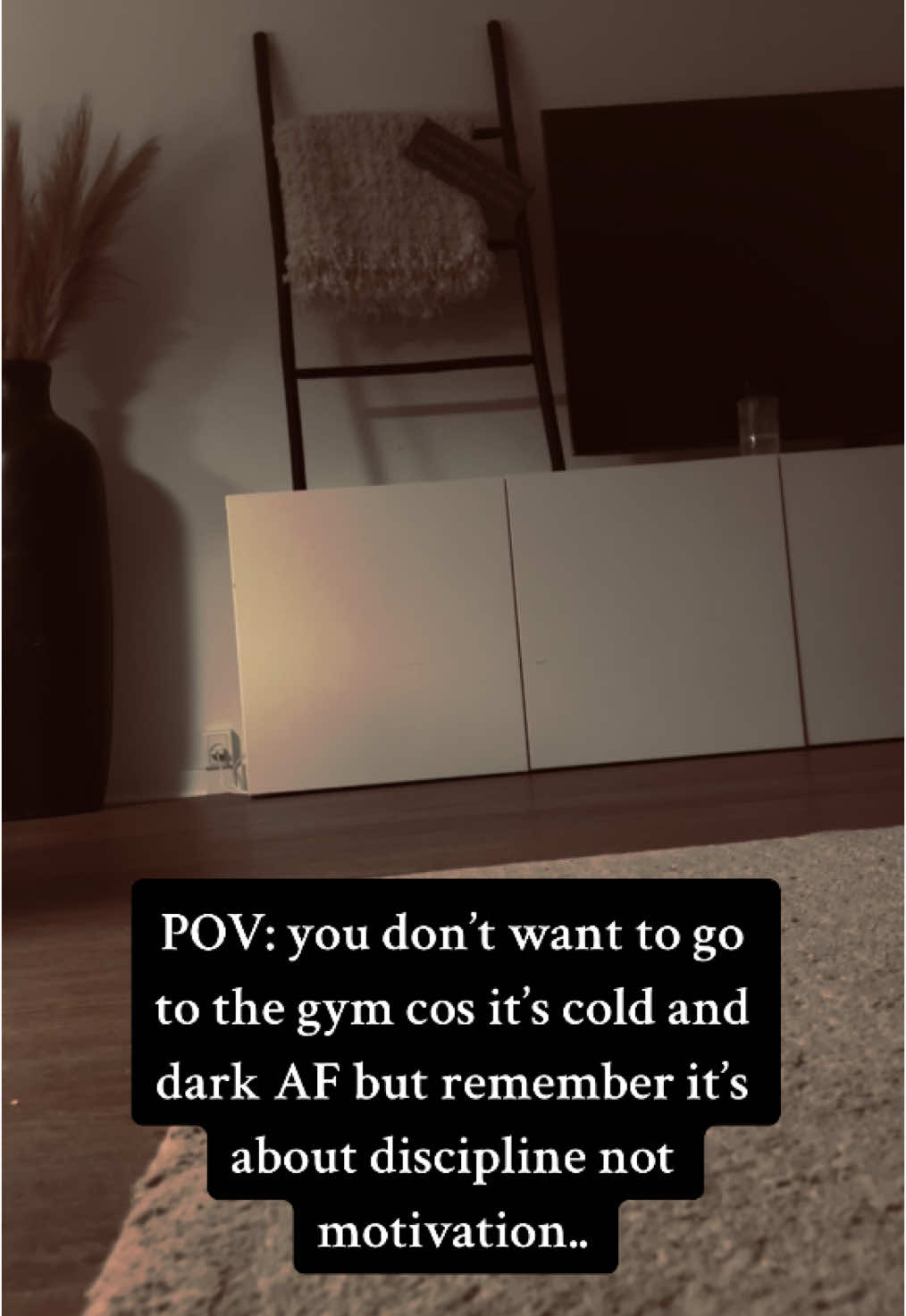 Me on my Way to the gym..😅  #Fitness #fitnessmotivation #gymgirl #funnybutsotrue #motivation #boostyourself #boostyourday #gymmemes #relatable #lift #gymreels #denmark #danishgirl 
