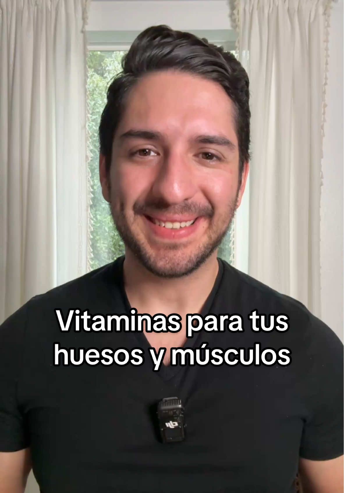 Vitaminas que mejoran la salud de tus huesos y músculos 💪 Estas vitaminas se encuentran en alimentos y suplementos. Aunque los suplementos son una gran herramienta, siempre es mejor obtener nuestros nutrientes de los alimentos. Procura consumir alimentos ricos en estos nutrientes para cumplir con tus requerimientos nutricionales diarios: La vitamina D la obtenemos principalmente a través del sol, y se encuentra también en pescados grasos o en la yema de huevo. La vitamina C se encuentra en limones, naranjas, fresas, kiwi, pimientos, brócoli. La vitamina K2 se encuentra en alimentos fermentados como natto, la mantequilla natural, o en la yema de huevo La vitamina E se encuentra en almendras, semillas, espinacas, brócoli y kiwis. La vitamina B12 se encuentra en carne de calidad, pescados, mariscos, huevos. La vitamina A se encuentra en pescado, huevos, camote, y zanahorias. Comparte para promover el cuidado de la salud de huesos y músculos. Y con quien necesite esta información 😉. Recuerda que tus músculos y huesos necesitan de una buena nutrición para funcionar correctamente. 👉 Te quiero presentar mi nueva plataforma de educación en salud y bienestar: ultrabienestar.com #vitaminas #salud #bienestar #saludmuscular #músculos #huesos #huesosfuertes #huesossanos 