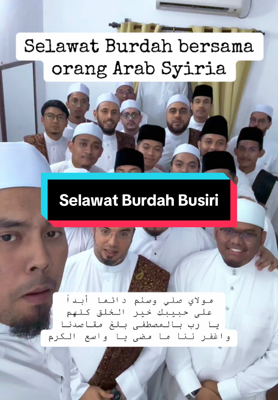 Jom sama-sama selawat Burdah Busiri! Kali ini kita bersama kami kumpulan marhaban arrayyan dan almaqari serta kumpulan nasyid dari Syiria, Ahbabusham #kualalumpur #kumpulanmarhaban #kumpulanberzanji 