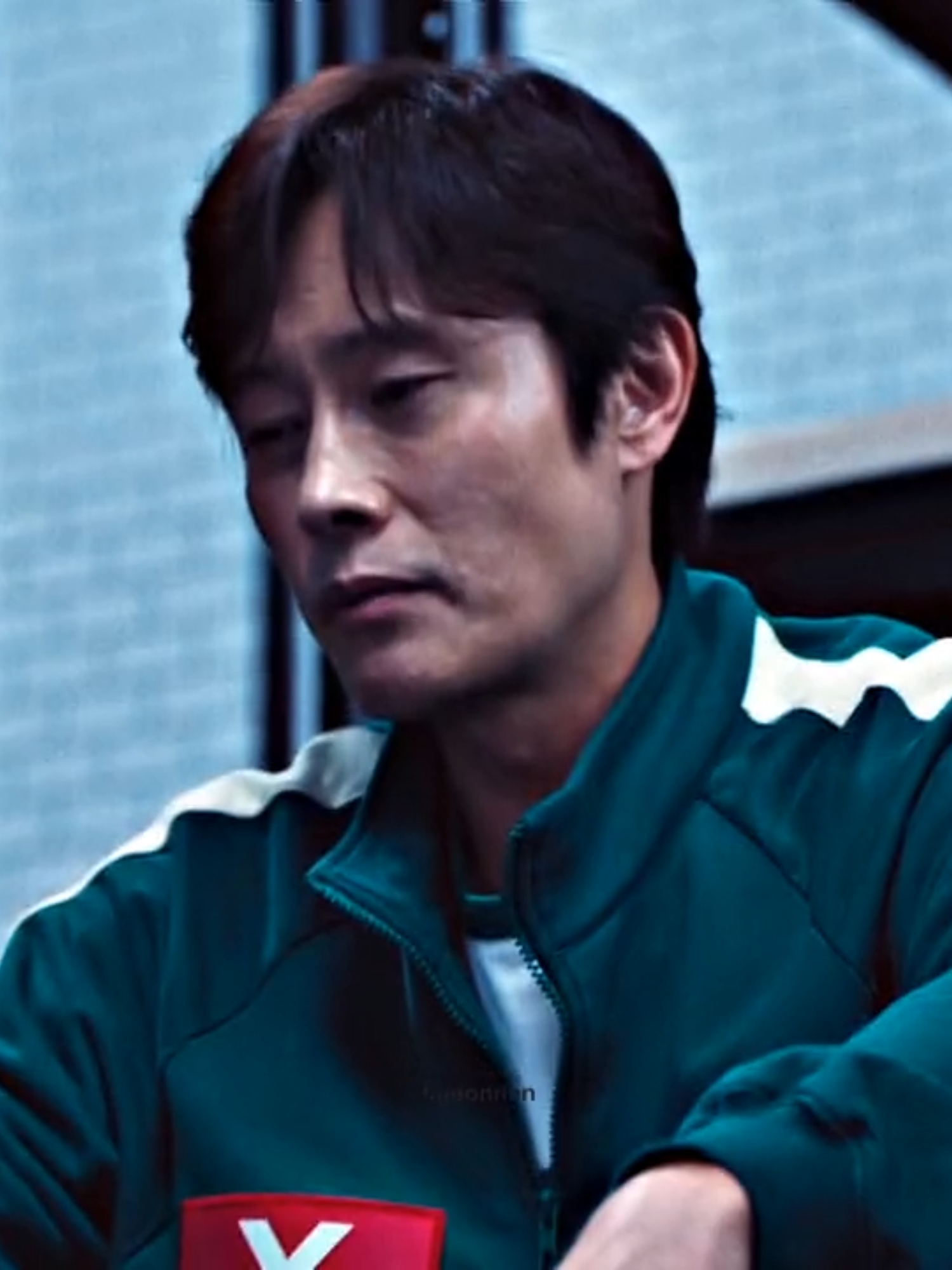 i was making this edit in the middle of the night and suddenly the power went out and my pc shut down but im glad i saved it before my pc shut downn😭🙏 #leebyunghun #player001 #squidgames2 #viral #edit #foryoupage  scp-pughscenes