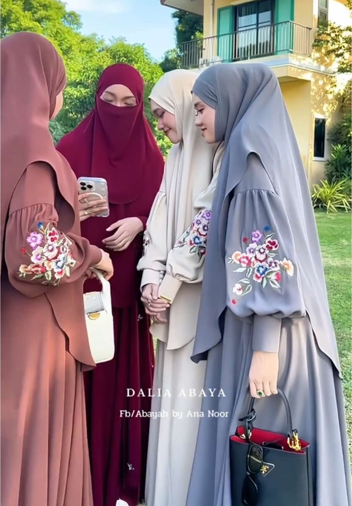 #abaya #Abaya #ผ้าอาบาย่า #abayaumroh #setumroh #abayafashion #abayagirls #สินค้าเกรดพรีเมี่ยม #raya #Bajuraya #ดันขึ้นฟีดที #