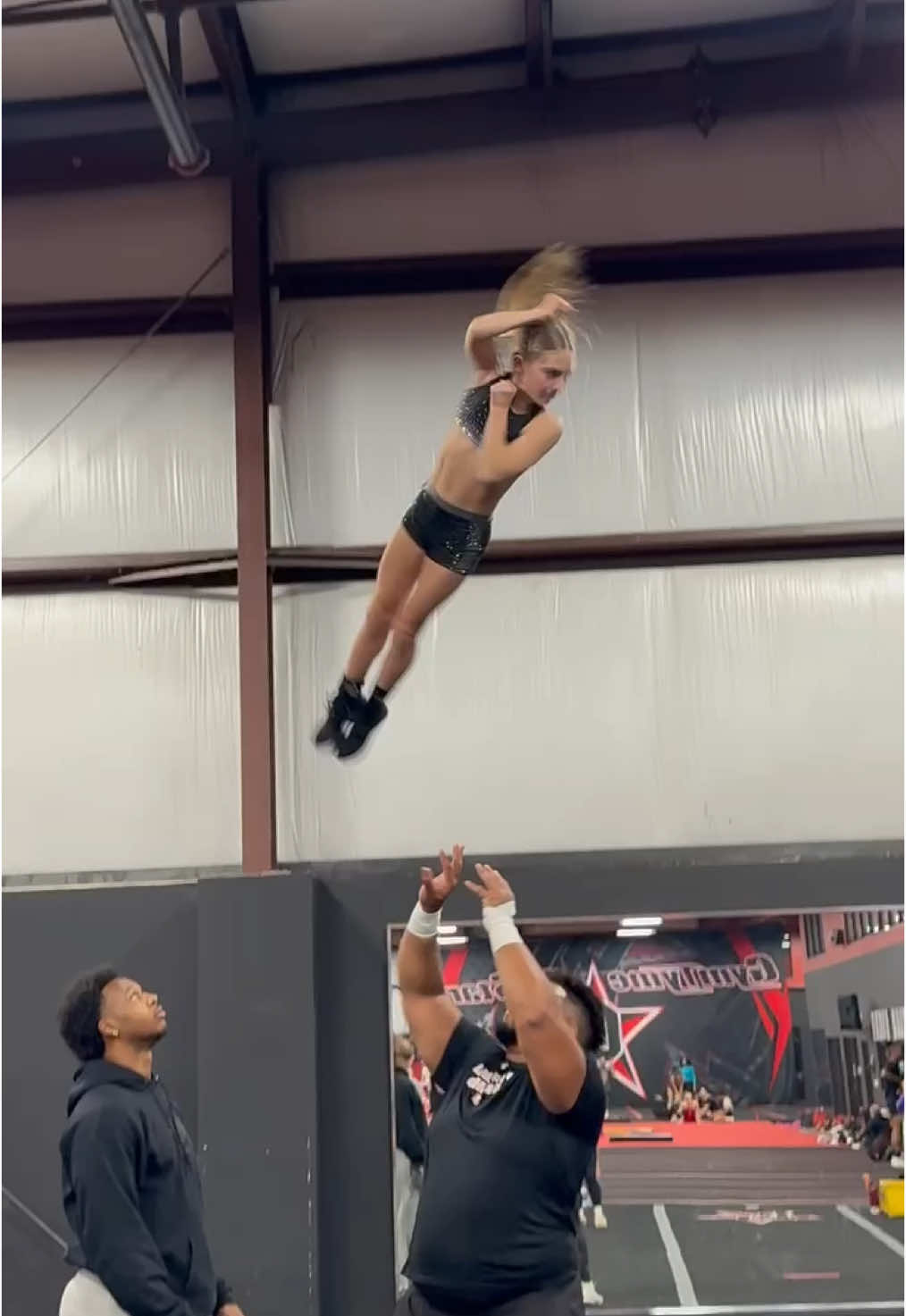 Front 2.5 dead toss full twisting shotgun! #cheerleading #stunting #flyer #athlete #sports #competition #throwback #throwbackthursday #kentucky #texas #fyp 