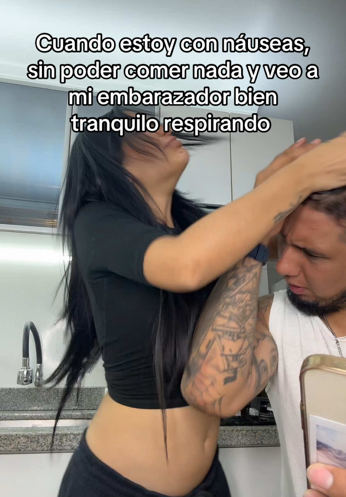 JAJAJAJAJAJAJ Y SI🤣🤣 #fypage #fyp #viral #parejas #amor #trend #humor #embarazo @Pinkyshow😈 