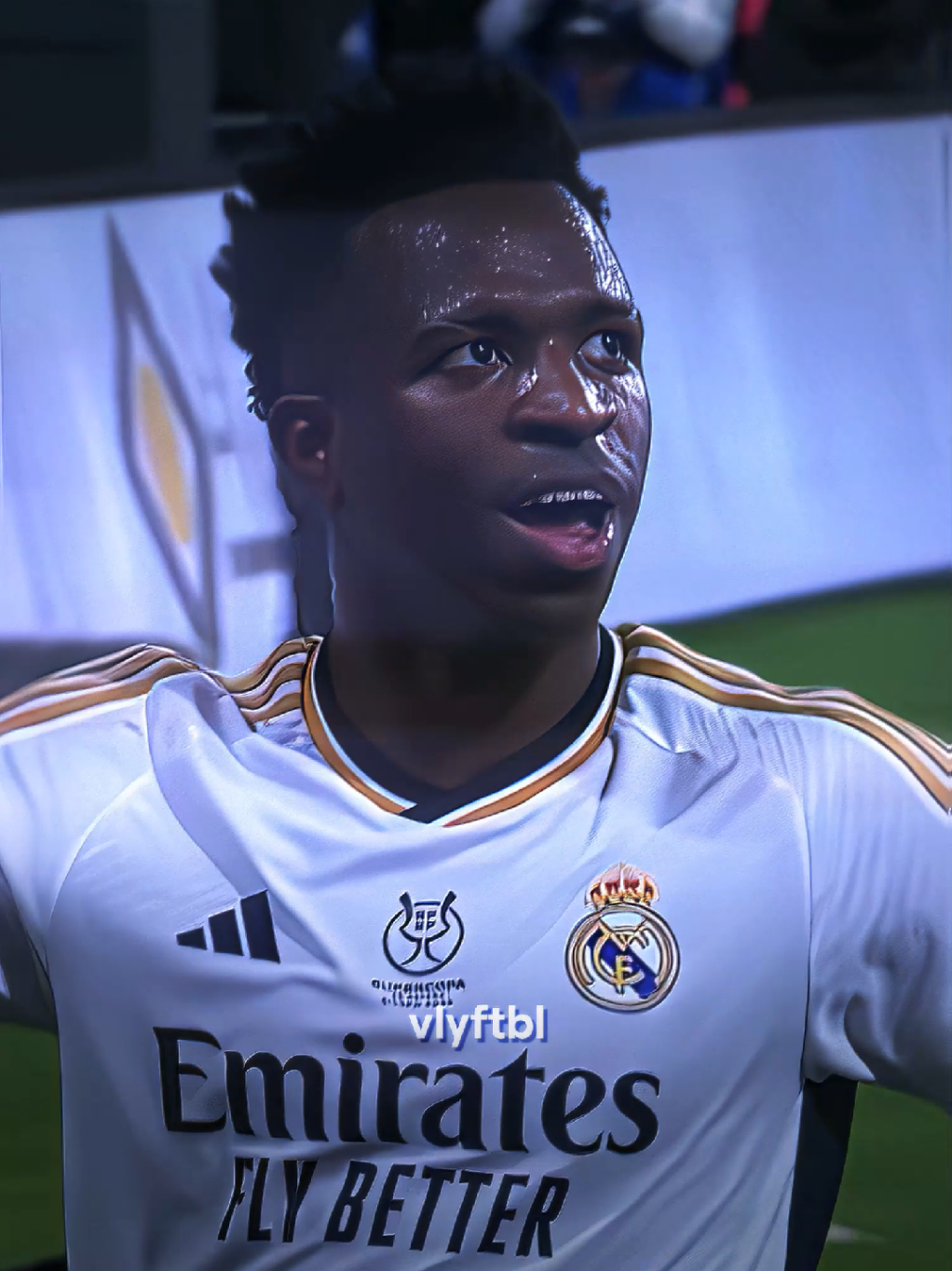 First trophy of the year 🔜 | Want to edit like me? Check my Payhip in bio! | #vinijr #rodrygo #realmadrid #supercopa #football #vlyftbl #trending #viral #edit #aftereffects 