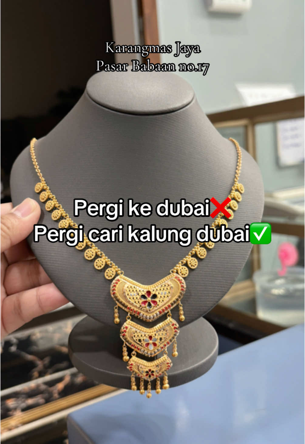 Beli kalung dubai gaperlu ke negara dubai, cukup ke Karangmas Jaya Jalan Pasar Babaan no.17 #karangmasjaya #emasmuda #emas375 #emasviral #kadar375 #emasmurah #emasasli #emas #kalung #kalungemas 