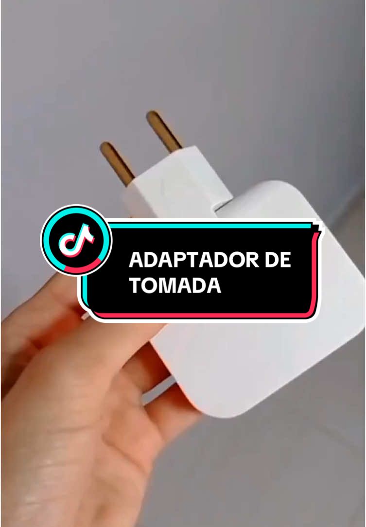 Link do Produto na Bio!! Adaptador de Tomada Dobrável: Mais Conexões em Menos Espaço!🛒