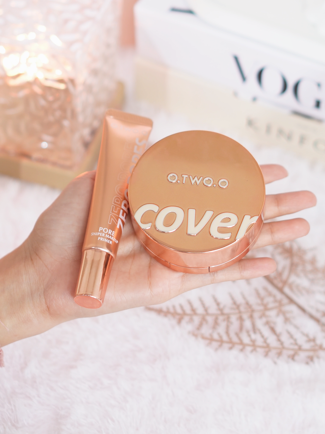 Kunci dari makeup flawless dan longlasting ~ udah pasti sebelum makeup pakai primer Zero pore dong, terus pakai cishion 2in1 yang juga udah ada bedak nya ‧₊˚ ☁️⋅♡🪐༘⋆ dijamin makeup kamu bakalan flawless dan awet seharian #OTWOO